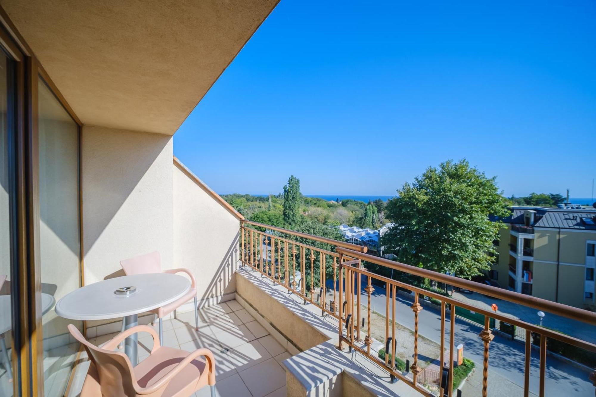 Family Hotel Classic Varna Pokoj fotografie